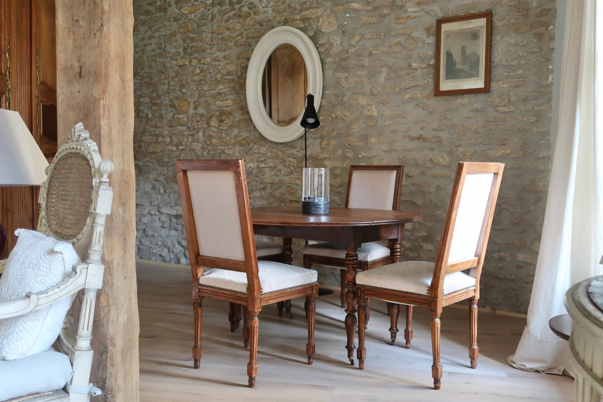 La Grange a Grains - Gite Lin - espace salle a manger 1