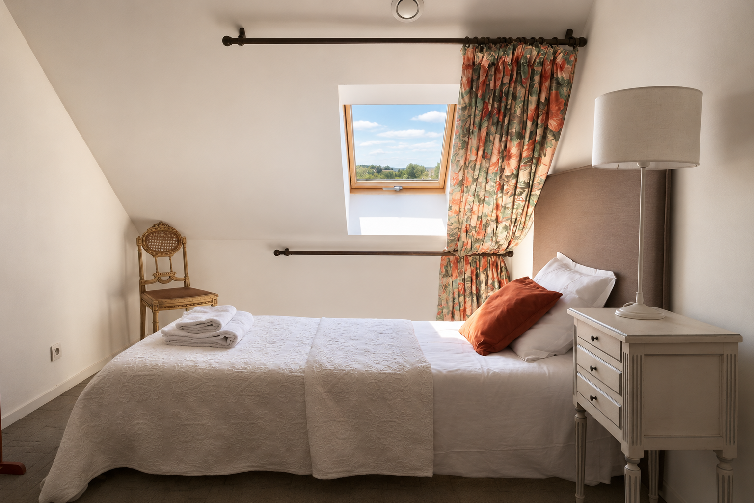 La Grange a Grains - Gite Pavot - chambre bureau a
