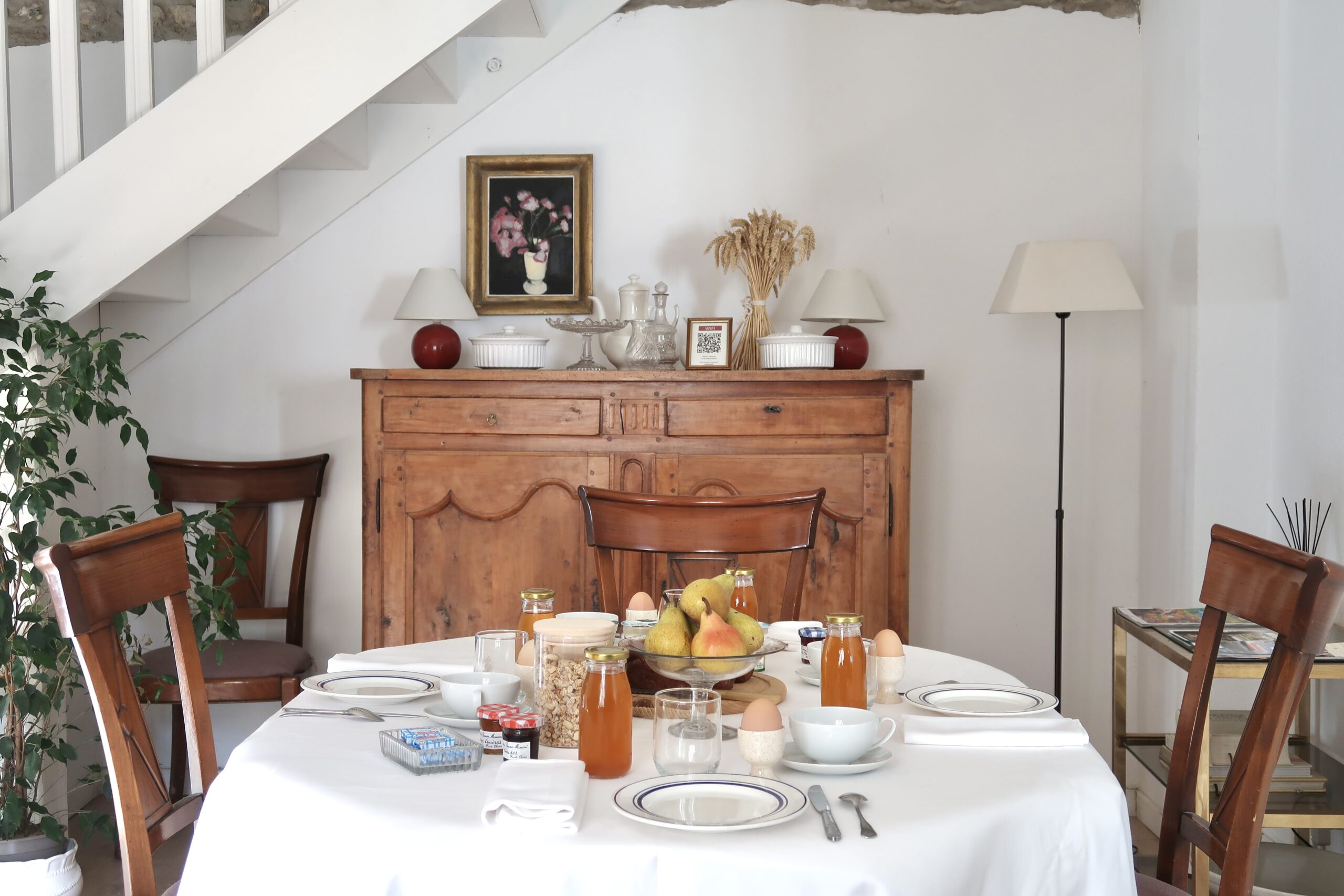 La Grange a Grains - Chambre hote Orge & Seigle - Table du petit dejeuner 3